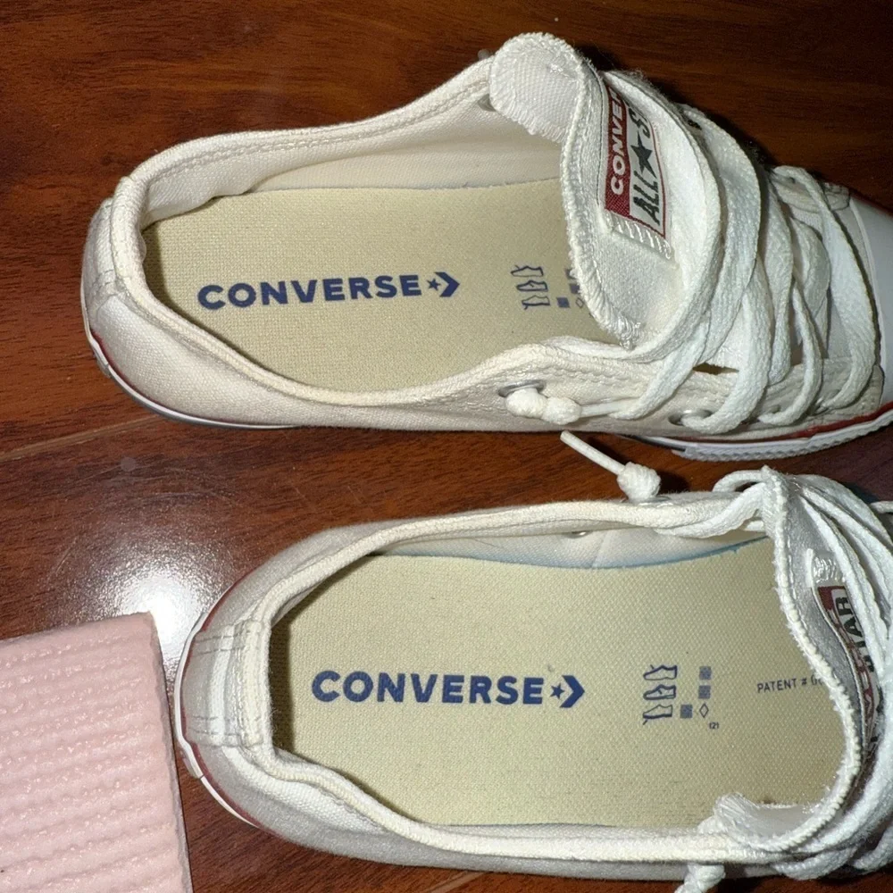 Converse Kids Cream Sneakers with Red Accents